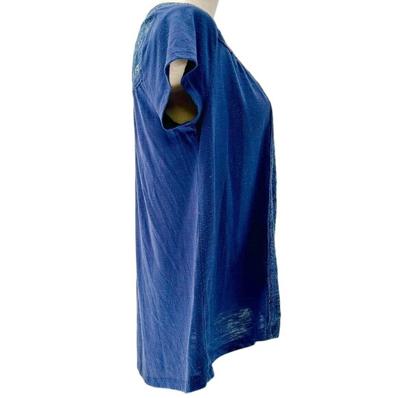 Rewind Blouse Womens L Lace Detailed Blue SS Keyhole Button Back Cotton Blend - Picture 6 of 9